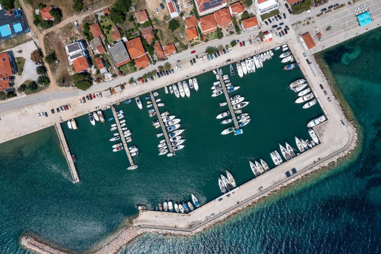 Melian Suites Nikiti  Zewnętrze zdjęcie